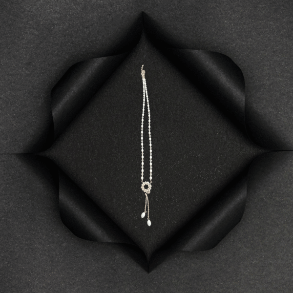 PearlTwist Elegant Chain - Image 3
