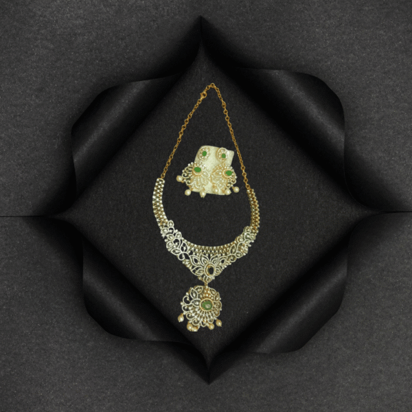 Green Crystal Floral Necklace Set